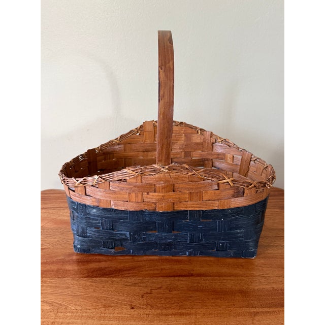 Early 20th Century Vintage Hand-Painted Strawberry Gathering Basket For Sale - Image 5 of 9