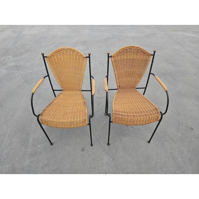 In this listing you will find a set of Mid-Century Modern chairs designed by Frederic Weinberg, the renowned US designer....