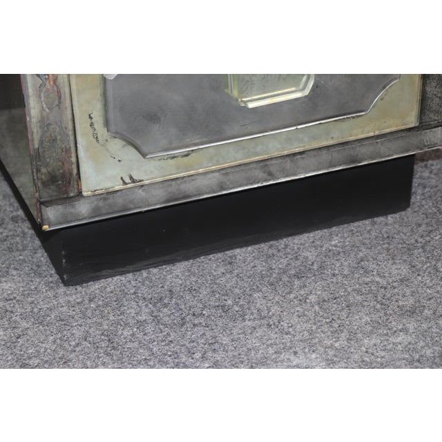 1950's Hollywood Regency Distressed Mirrored Serge Roche Attributed Vanity For Sale - Image 13 of 15