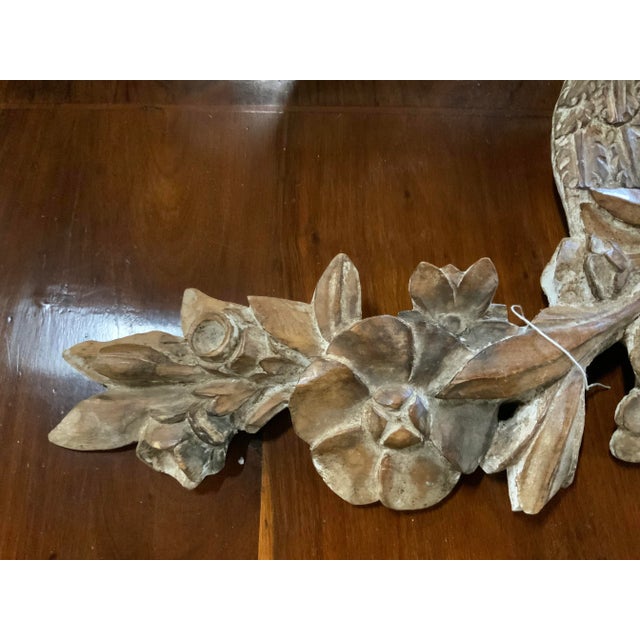 Wood Early 20th Century Pair of Carved Putti Decorative Wall Plaques For Sale - Image 7 of 10