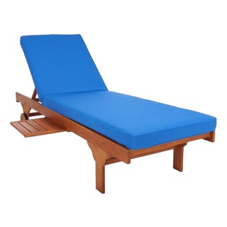 Newport Chaise Lounge Chair with Side Table, Natural/Royal Blue Cushion For Sale