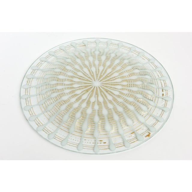 Vintage Higgins Signed Fused Glass Platter or Charger Radiating Gold Spokes 1960's MCM For Sale - Image 10 of 11