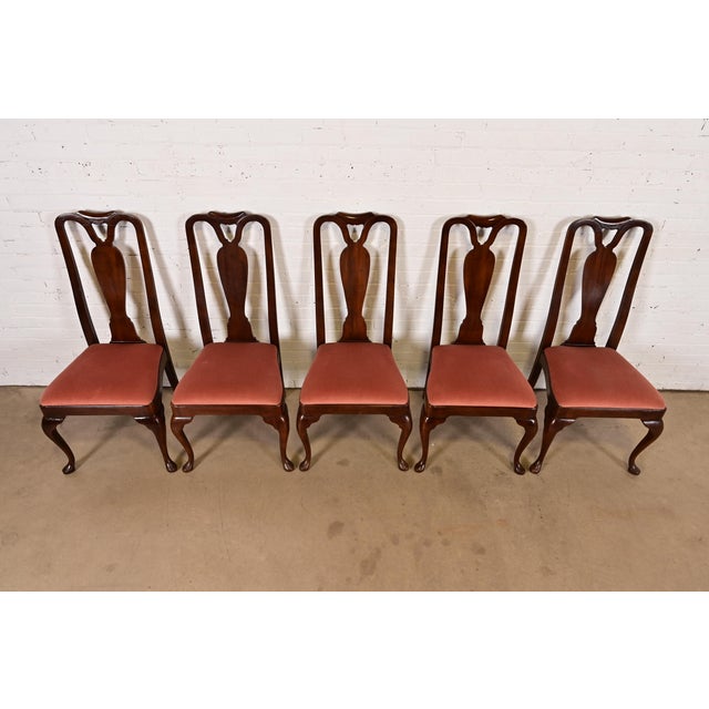 1980s Henredon Queen Anne Solid Mahogany Dining Chairs, Set of Five For Sale - Image 5 of 12