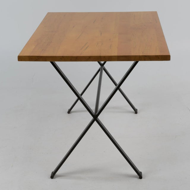 A very useable campaign table that is designed to function as a writing desk or coffee table. It could also be used as a...