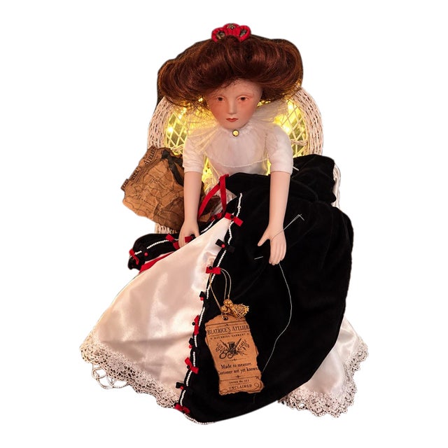 Franklin Heirloom Doll Display For Sale