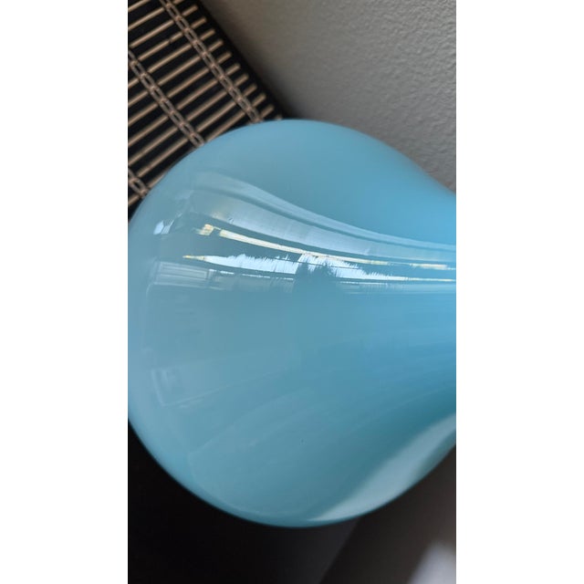 1960s Vintage Mid-Century Modern Blue Hand-Blown Glass Table Lamp - Murano Style For Sale - Image 5 of 8