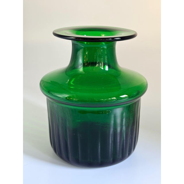 Mid-Century Modern Mid-Century Emerald Green Glass Collar Vase attributed to Bertil Vallien for Boda / Åfors, 1960s For Sale - Image 3 of 14