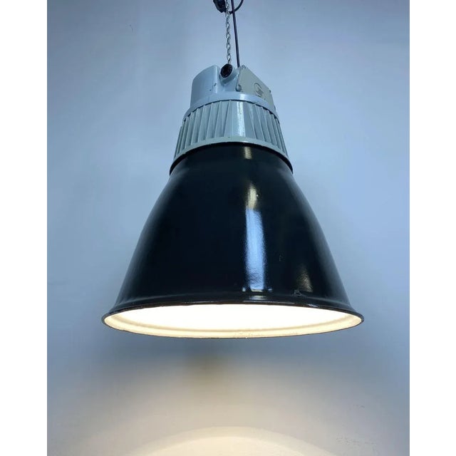 Vintage Black Enamel Industrial Pendant Light, 1960s For Sale - Image 9 of 12