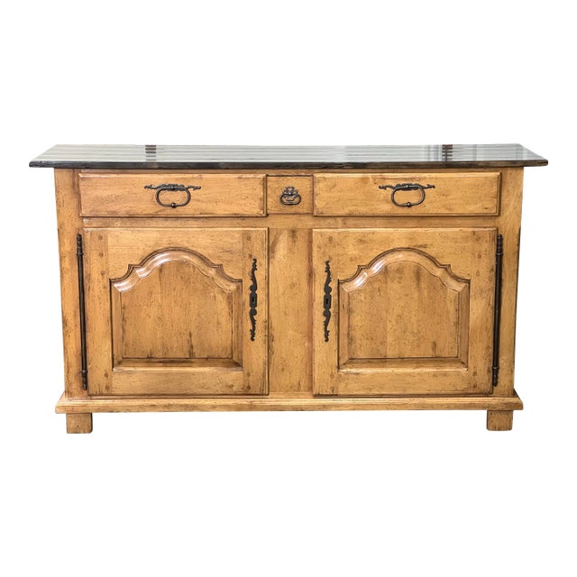 1990s Bausman & Company French Provincial Hand-Distressed Maple Buffet/Sideboard/Credenza For Sale