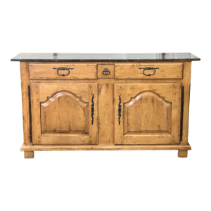 1990s Bausman & Company French Provincial Hand-Distressed Maple Buffet/Sideboard/Credenza