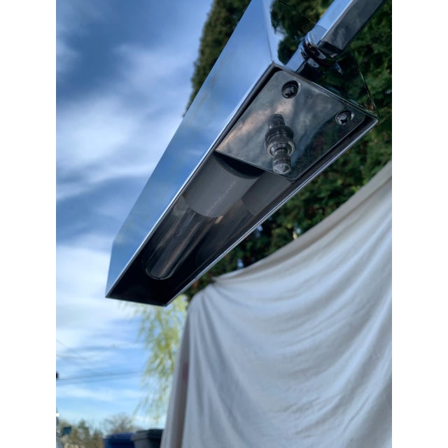 Mid 20th Century Modernist Polished Chrome Floor Lamp For Sale - Image 4 of 9