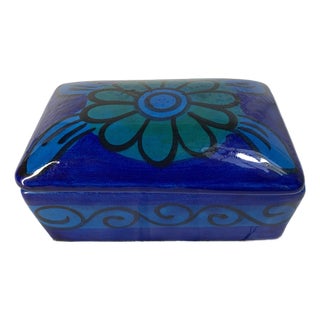Rimini Blue Bittosi Floral Motif Trinket Box Made in Italy C. 1960s by Mario Bellini For Sale