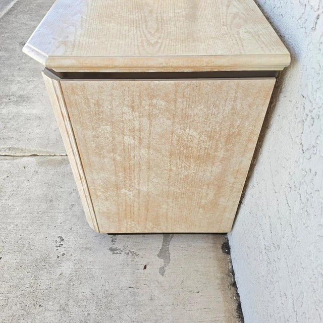 1980s Henredon Charisma Nightstands Side Tables Picklewood Pair For Sale - Image 5 of 17