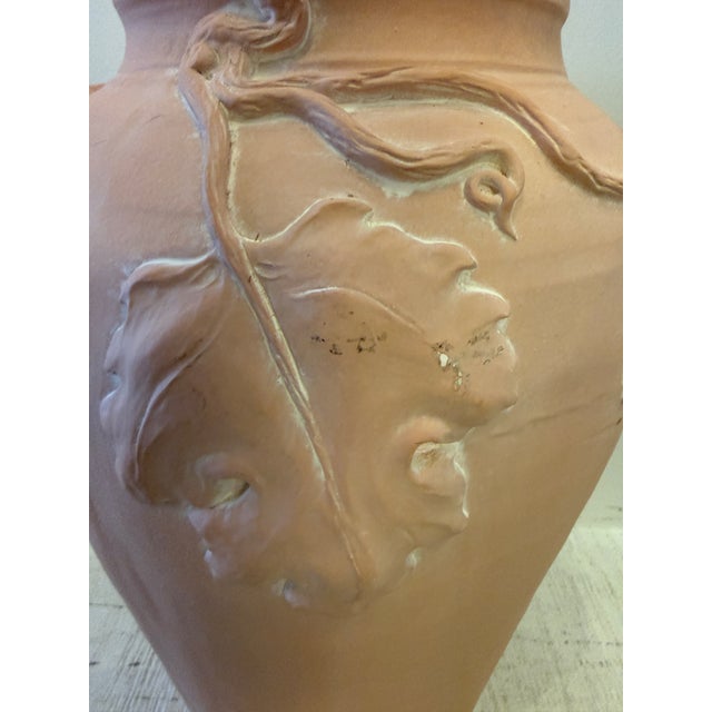 Grape Clusters & Leaves Plaster Vase From 80's For Sale - Image 12 of 13
