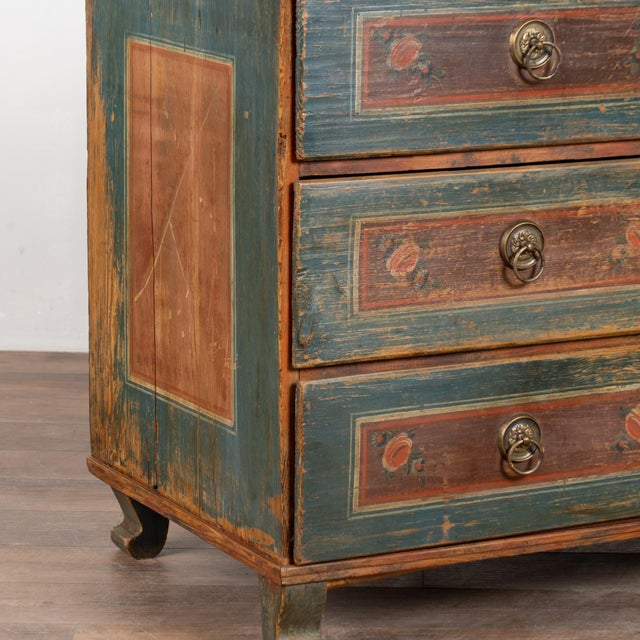 19th-Century Original Hand-Painted Pine Chest of Three Drawers For Sale - Image 10 of 14