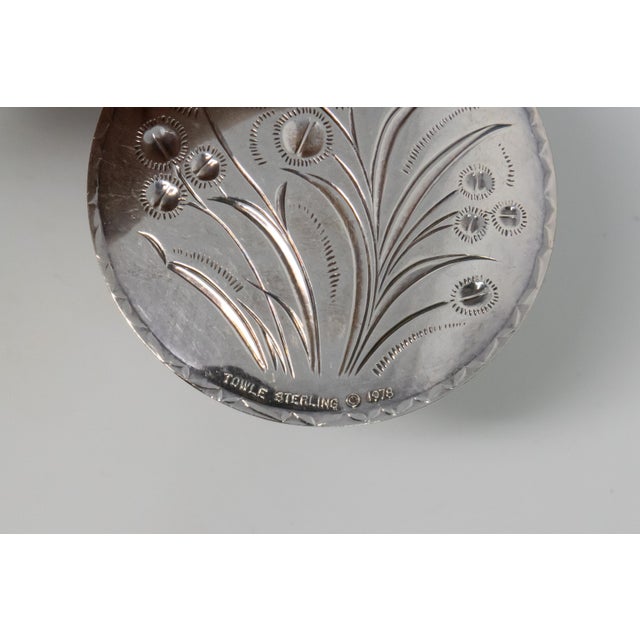 Offering a gorgeous Towle sterling eight maids a milking ornament. The front depicts the 8 maids holding buckets on their...