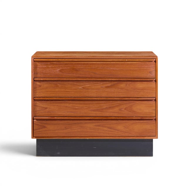 Westnofa Mid Century Norwegian Teak 4 Drawer Dresser This dresser measures: 36 wide x 18 deep x 28.75 inches high Good...