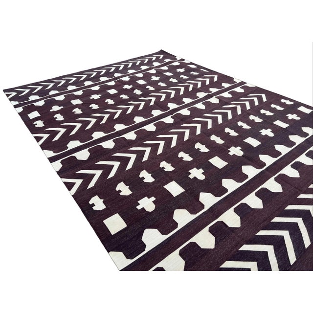 Coffee Handmade Cotton Area Rug, Natural Vegetable Dyed, Brown & Cream Geometric Dhurrie-9'x12' For Sale - Image 8 of 11