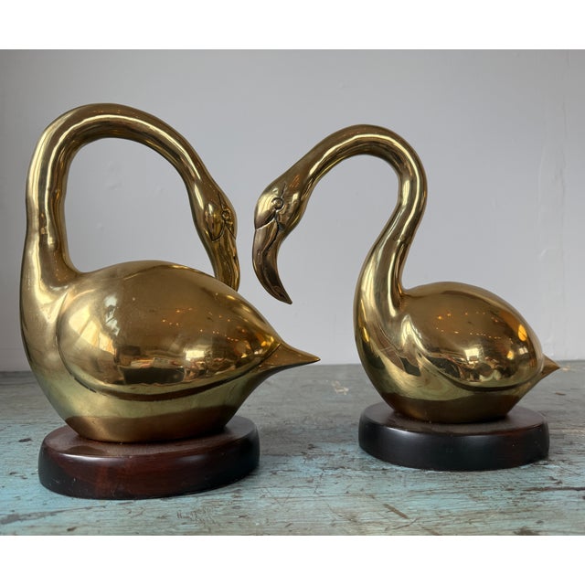 Brass Vintage Pair of Mod Brass Flamingos on Wooden Base For Sale - Image 8 of 10