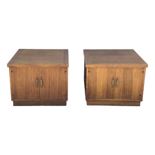 Mid-Century Walnut Nightstands by Lane Furniture, Pair For Sale