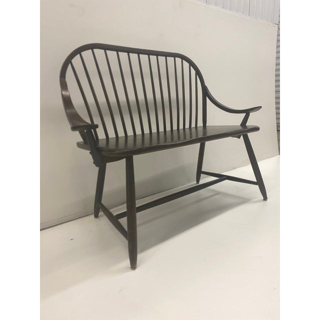 American Vintage Hale of Vermont Windsor Prosper's Bench or Settee . For Sale - Image 3 of 12