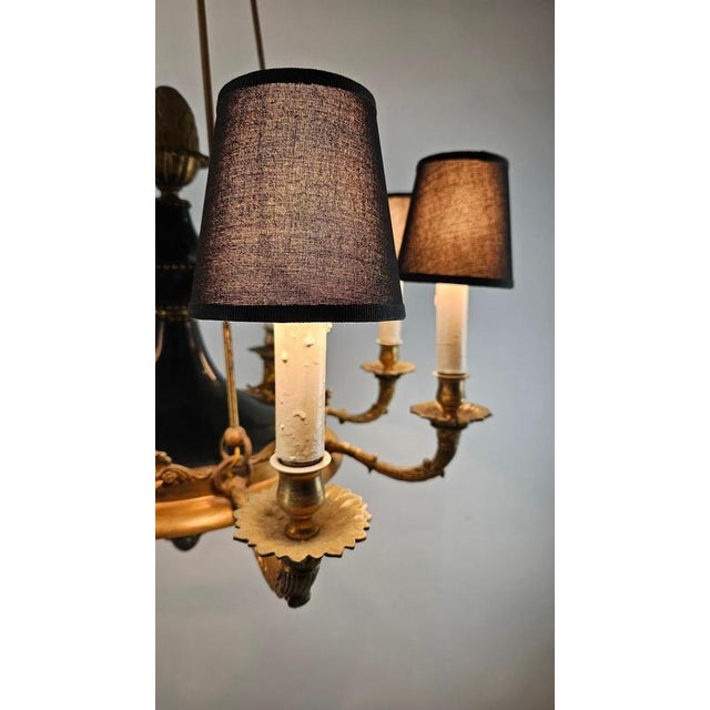 1940s Large Italian Empire Style Chandelier with Tôle and Gilt Bronze Details, 1940s For Sale - Image 5 of 17