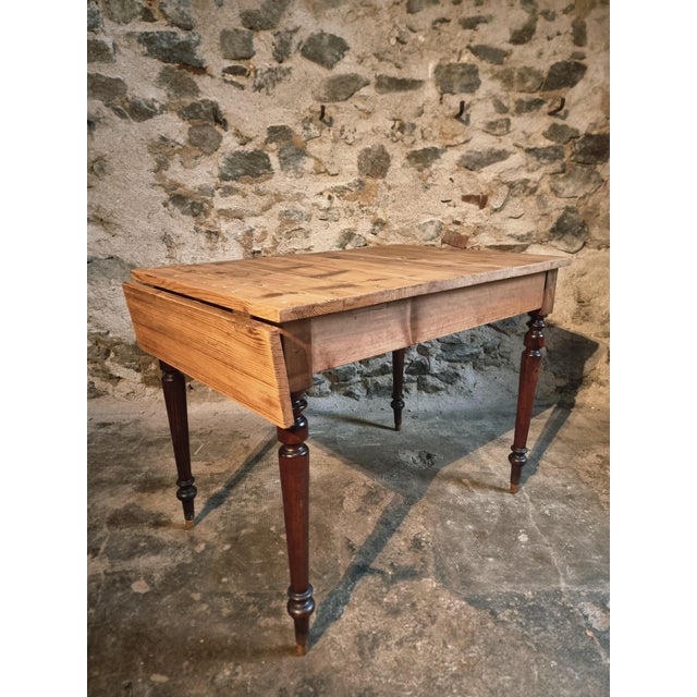 1930s Vintage French Pine Table with Extendable Side, 1930s For Sale - Image 5 of 17