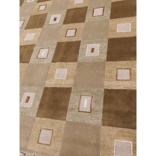 Modern Geometric Checkerboard-Patterned Hand-Knotted Rug. 8'x 10'7" For Sale In Los Angeles - Image 6 of 13