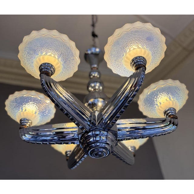 Art Deco Opalescent Glass and Nickel-Plated Bronze Chandelier by Jean Gauthier for Petitot & Ezan, France, 1935 For Sale - Image 4 of 18