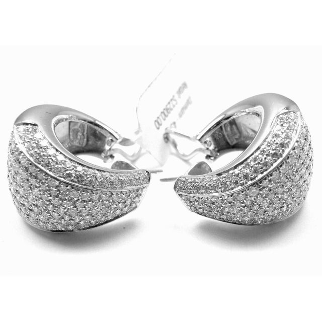 Damiani Da Definire 18k White Gold 3.09ct Diamond Earrings. Retail: $22,900, Pair For Sale - Image 9 of 12