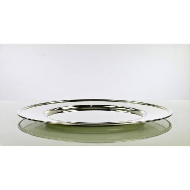 Vintage Silver Plated Serving Plate realized in Italy in 1970s. Excellent condition.