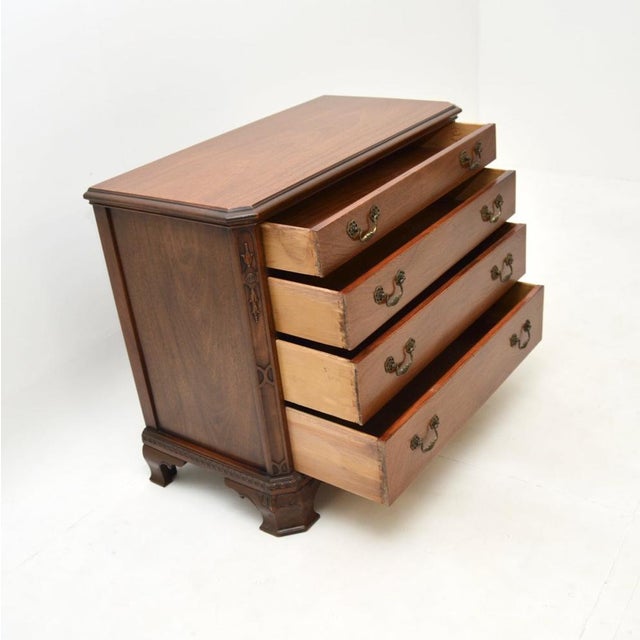 Antique Georgian Chest of Drawers from Drexel, 1960s For Sale - Image 3 of 10