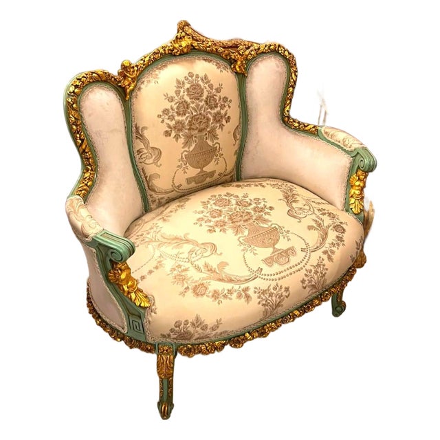 French Louis XV Loveseat Sofa With Gold Leaf Frame & Off-White Damask Upholstery For Sale