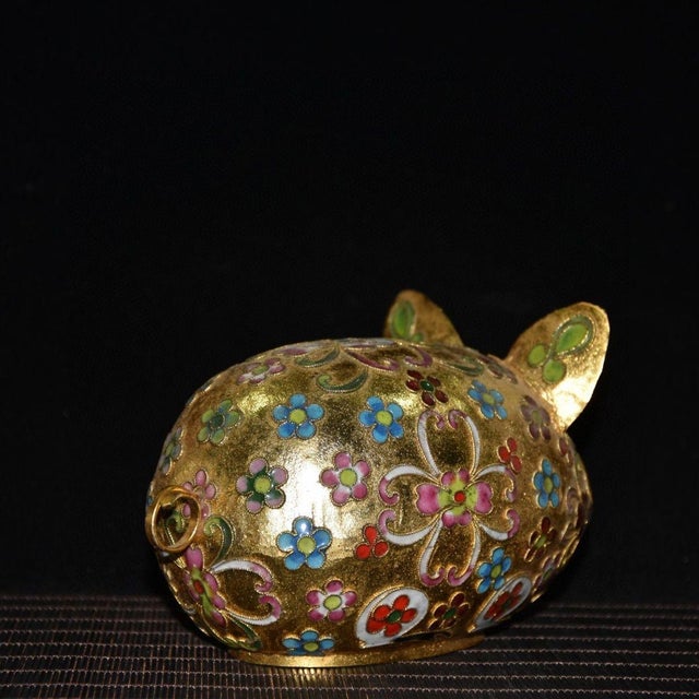 1980s Gilt Cloisonne Pig Figurine, Hand Wire Inlaid Colorful Floral Motif, Chinoiserie Table Decor For Sale - Image 5 of 9