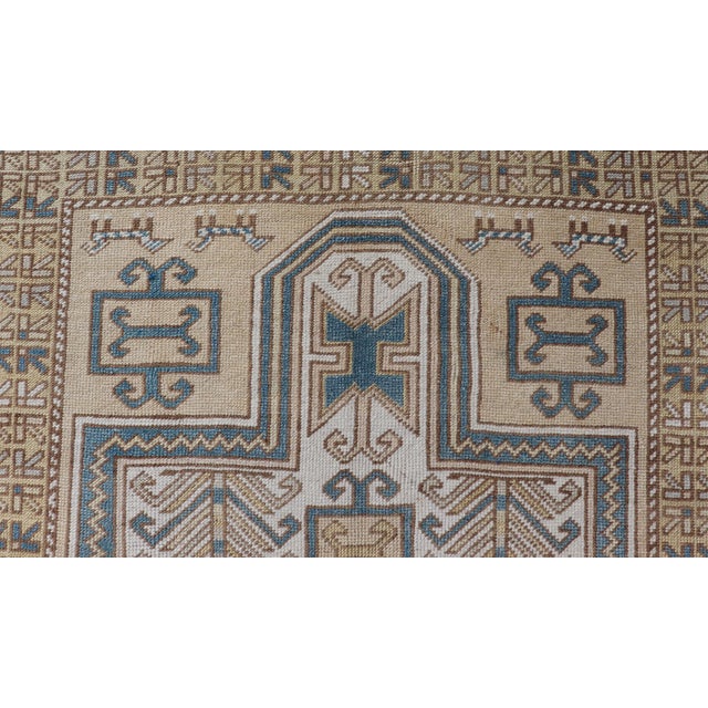 Vintage Turkish Medallion Oushak Rug in Blue, Mocha, and Taupe Measures 3'5"x5'8" For Sale In Atlanta - Image 6 of 10