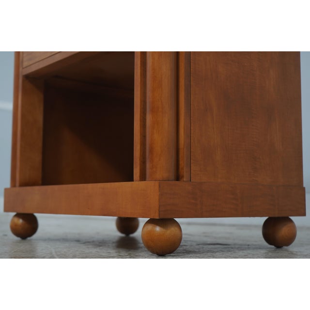 Pair Hickory White 1 Drawer Tiger Maple Inlaid Nightstands For Sale - Image 12 of 18