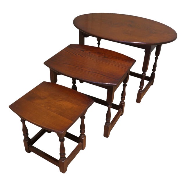 Oval Nesting Tables in Oak, 1930, Set of 3 For Sale