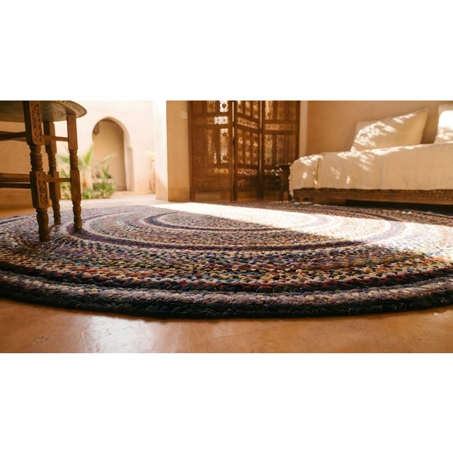 1930s Multicolor Geometric Folk Art Antique American Braided Rug 9'10'' X 9'10'' Oval Carpet For Sale - Image 14 of 15