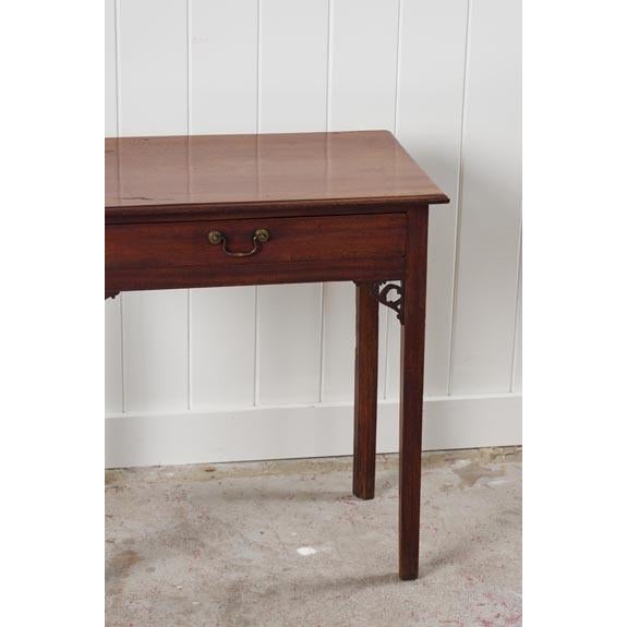 Wood Single Drawer Georgian Side Table (c.1800) For Sale - Image 7 of 14