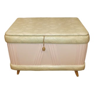 Dreamy Laundry Chest in Pastel Pink, 1950s For Sale