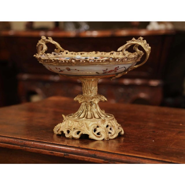 19th Century Japanese Imari Porcelain Bowl on Louis XV Gilt Bronze Stand For Sale In Dallas - Image 6 of 8