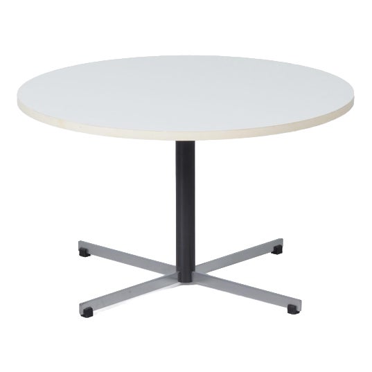 Round Model 3696 Coffee Table with White Melamine Top and Chrome Base by Gispen, 1970s For Sale