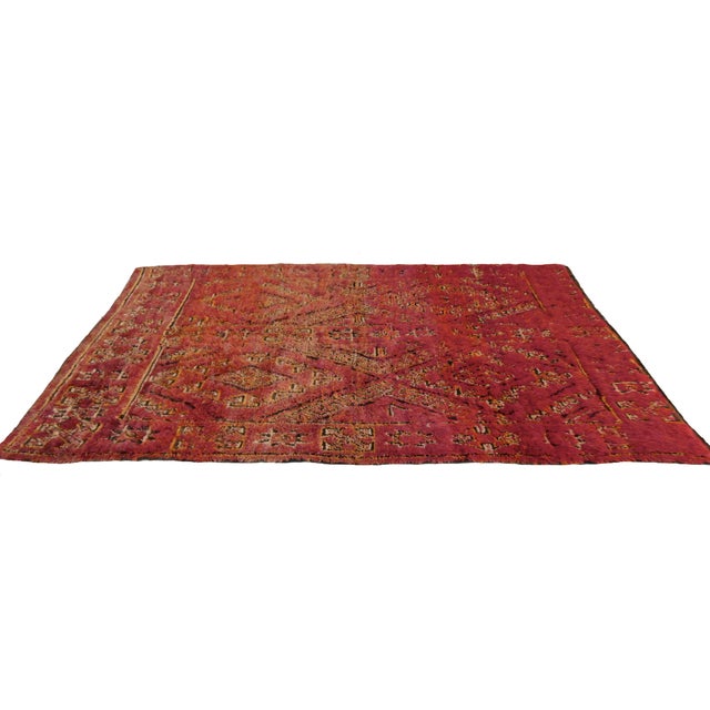 Moroccan Midcentury Beni M'Guild Rug 6'1 X 9'10 For Sale - Image 4 of 9