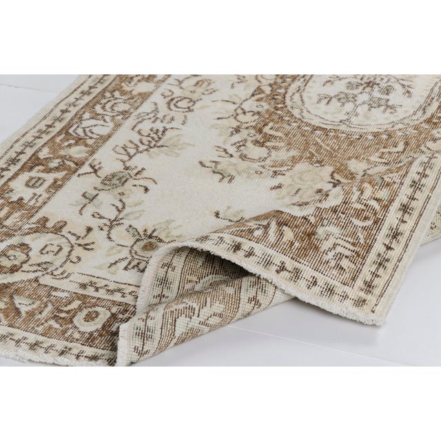 Textile Mid 20th Century Geometric Anatolian Wool Carpet For Sale - Image 7 of 10