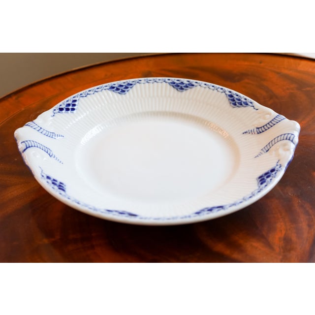 Royal Copenhagan Vintage Royal Copenhagen "Princess" 12" Round Hand-Handled Platter - Deep Cobalt - First Quality For Sale - Image 4 of 9