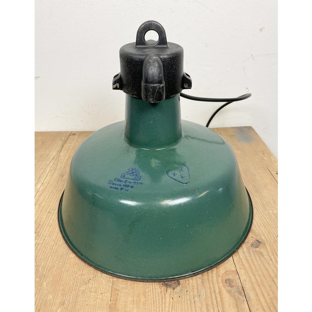Industrial Green Enamel Factory Lamp with Cast Iron Top from Polam, 1960s For Sale - Image 14 of 16