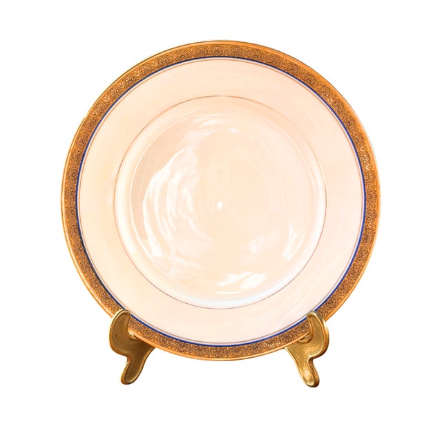 Gold Mid-Century French Limoges Porcelain Dinnerware with Painted Fine Gold, 1950s, Set of 20 For Sale - Image 8 of 11