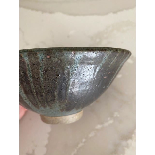 Mid 20th Century Vintage Artist Mark Hansen Hand Decorated Studio Bowl Pottery For Sale - Image 5 of 7