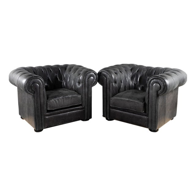 Vintage Chesterfield Chairs in Leather, 1960s, Set of 2 For Sale