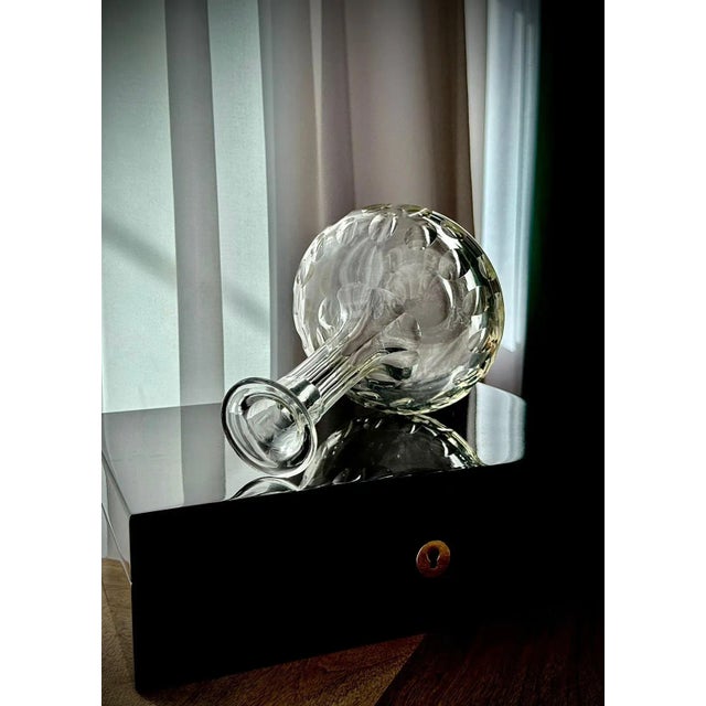 Victorian Shaft and Globe Glass Decanter, England, 1880 For Sale - Image 11 of 16